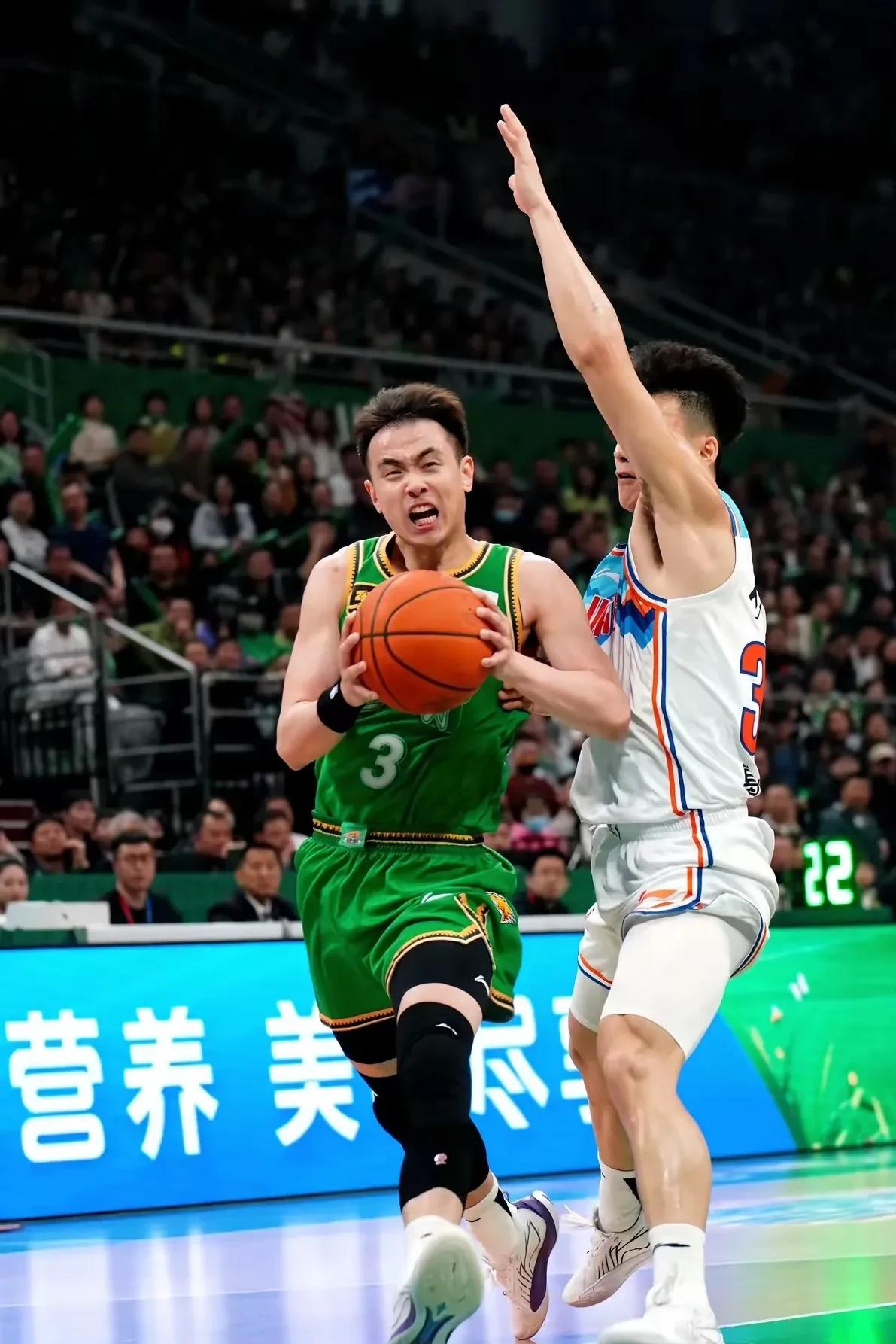 关于清晨斯图加特再遭质疑——CBA常规赛节点到来;话题不断;年轻球员得到机会的信息 关于清晨斯图加特再遭质疑——CBA常规赛节点到来;话题不断;年轻球员得到机会的信息