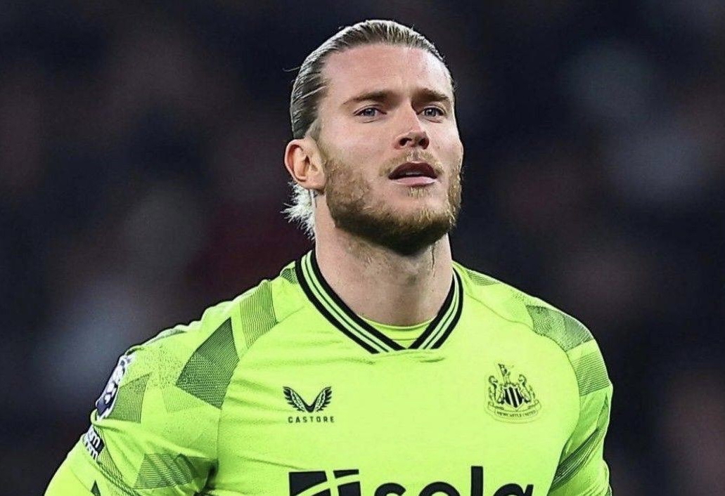 关于转会期纽卡斯尔调整名单以备欧超杯；官宣签约环节打磨；媒体盛赞；轮换策略成焦点的信息