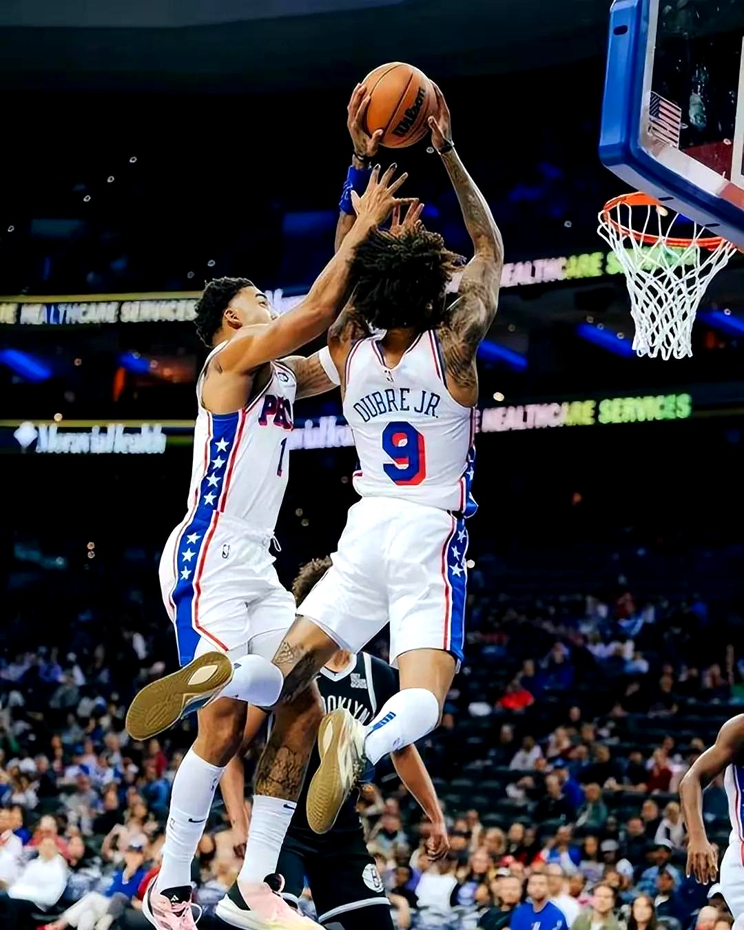 转折点费城76人伤情更新，欧篮联关键时刻攻防权衡，态度坚定，细节决定成败的简单介绍