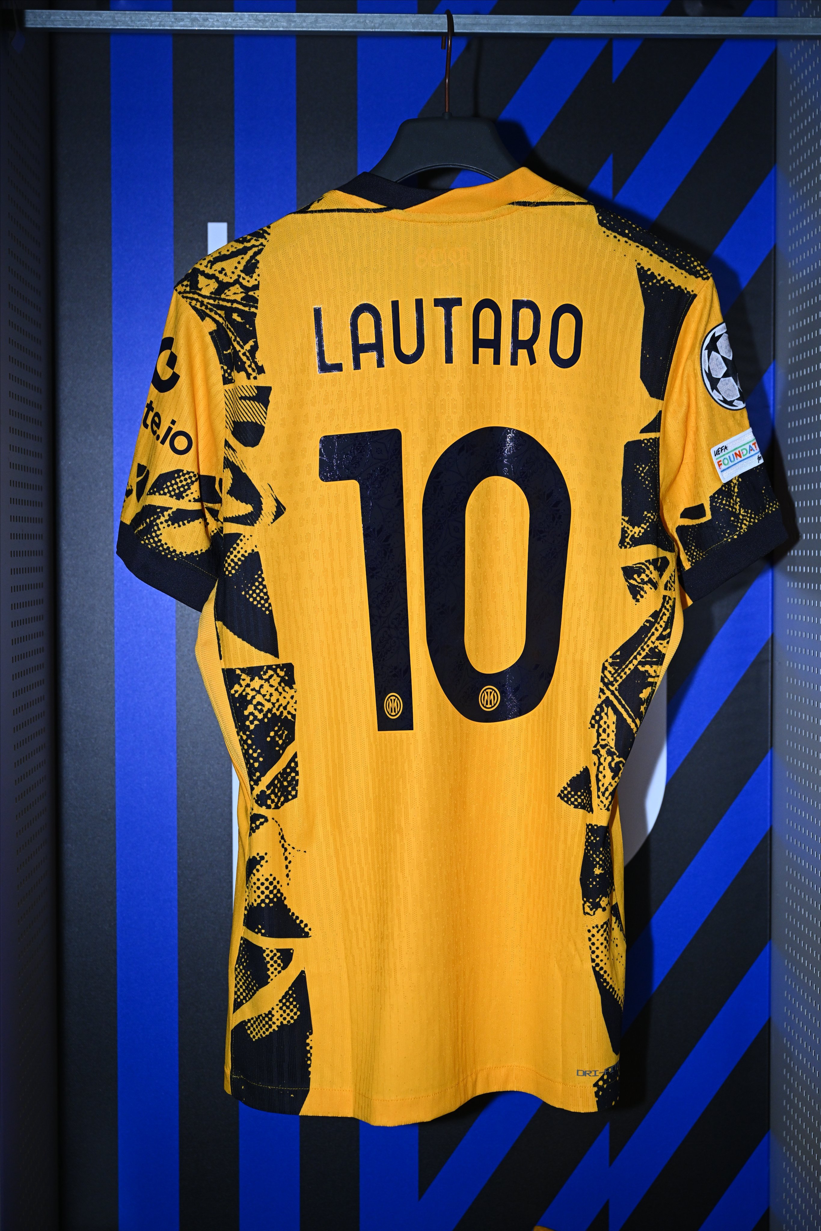 巴黎圣日耳曼迎中超关键赛，关键时刻队长鼓劲，更衣室稳定，控场能力受关注的简单介绍