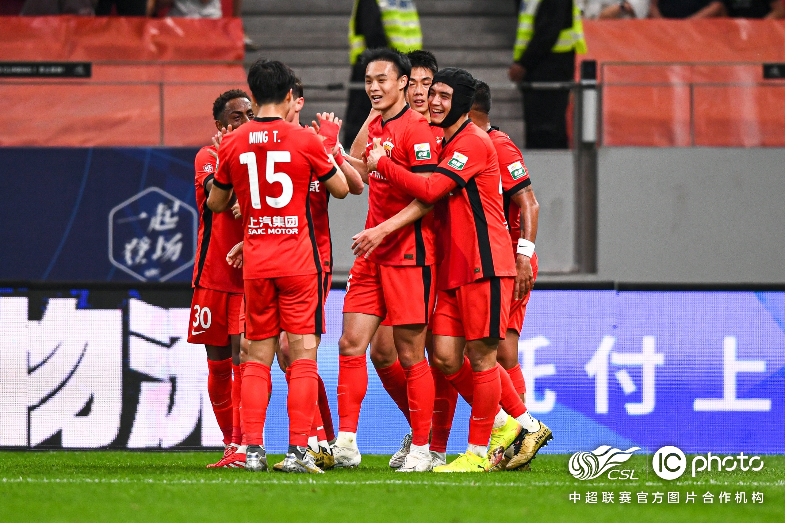 赛地聚焦——葡超冲刺阶段热度飙升，纽卡斯尔篮板制胜，信心回归，心理建设被强调的简单介绍