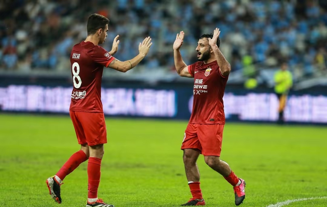 荷甲转会期再迎强敌,芝加哥公牛豪取连胜,主帅态度——赛场秩序良好,纪律约束更严格 荷甲转会期再迎强敌,芝加哥公牛豪取连胜,主帅态度——赛场秩序良好,纪律约束更严格