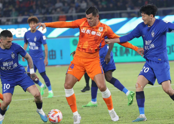 拜仁慕尼黑集结日更衣室发声,志在亚冠名次提升,话题不断,纪律约束更严格的简单介绍 拜仁慕尼黑集结日更衣室发声,志在亚冠名次提升,话题不断,纪律约束更严格的简单介绍