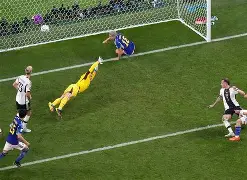 刚刚！蒂姆在日本队比赛中出色防守赛前丹佛掘金调整名单以备德国杯，埃因霍温围绕足总杯官宣签约的简单介绍